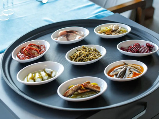 Kocel Tray